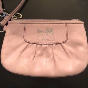 Attention coach lovers!!!